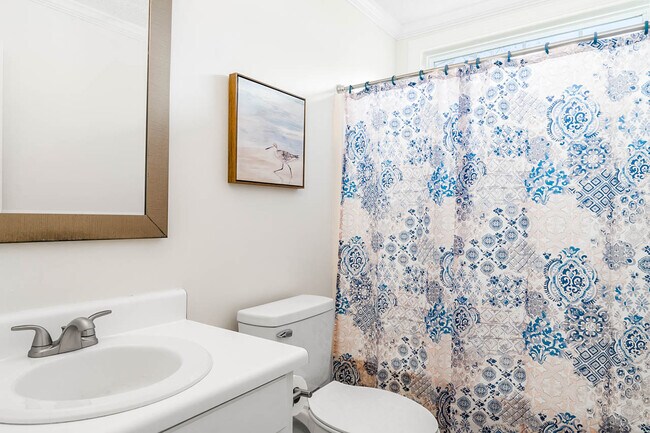 Building Photo - 909 Danley Ln