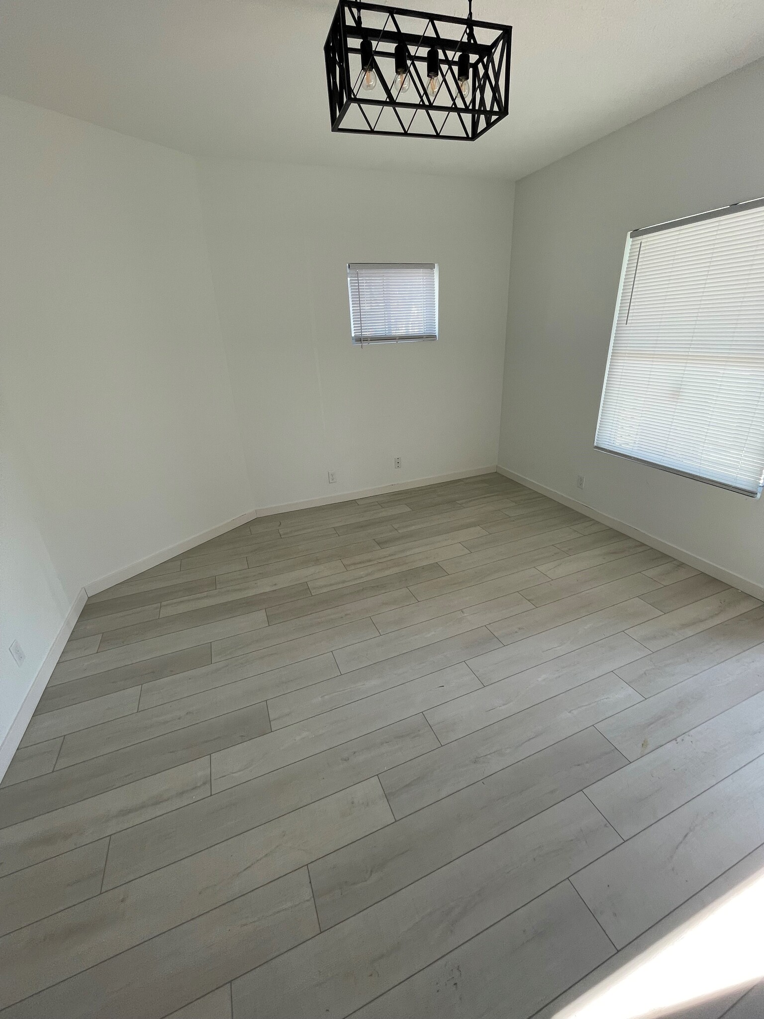 Bedroom - 11915 Ashbury Ave
