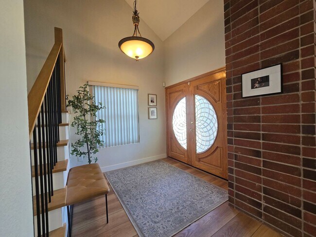 Building Photo - 344 Dewane Dr