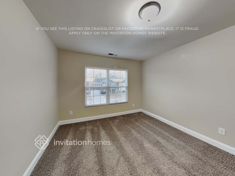 Building Photo - 179 Sassafras Rd