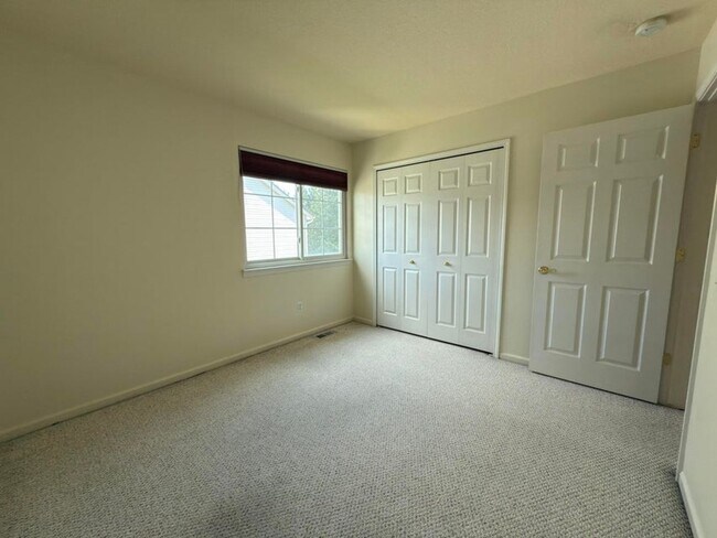 Building Photo - 1929 Harley Dr