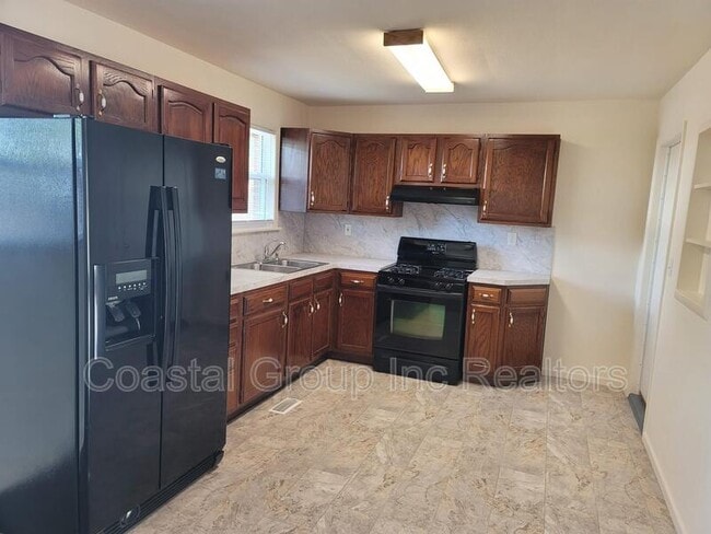 Building Photo - 2148 Ester Ct