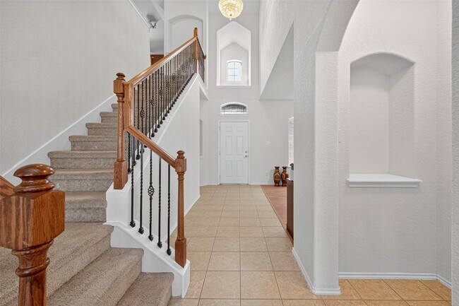 Building Photo - 21583 Rose Mill Dr