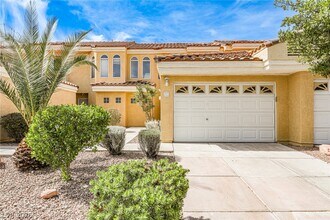 Building Photo - 9285 Casa Christina Ln