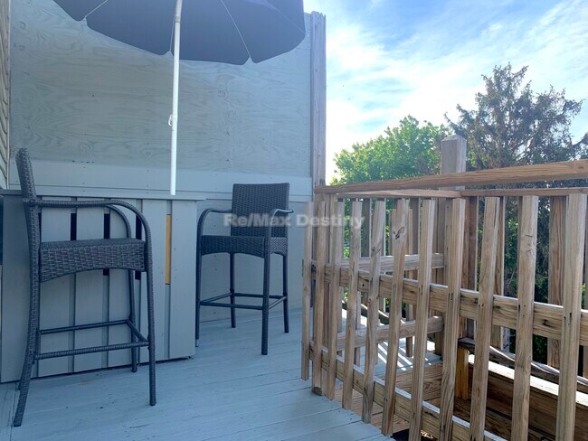 Building Photo - 105 Eutaw St