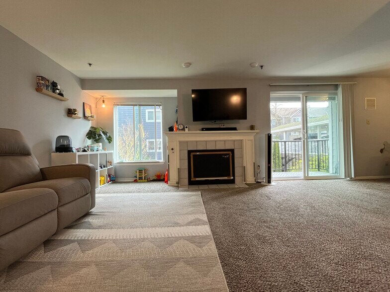 Building Photo - 12530 109th Ct NE