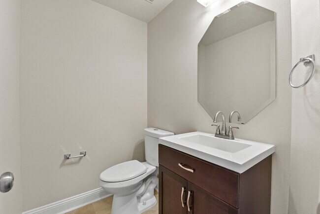 Building Photo - 2806 Shadow Canyon Ln