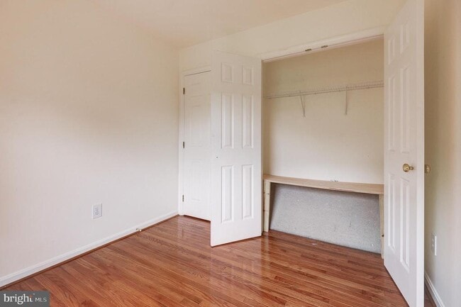 Building Photo - 12050 Edgemere Cir