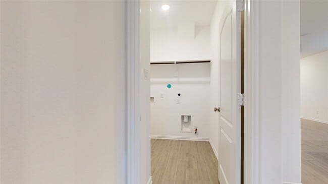 Building Photo - 31227 Conover Dr