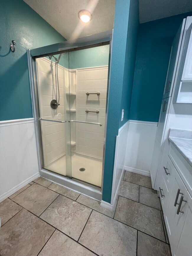 Building Photo - 10328 SE 175th Pl