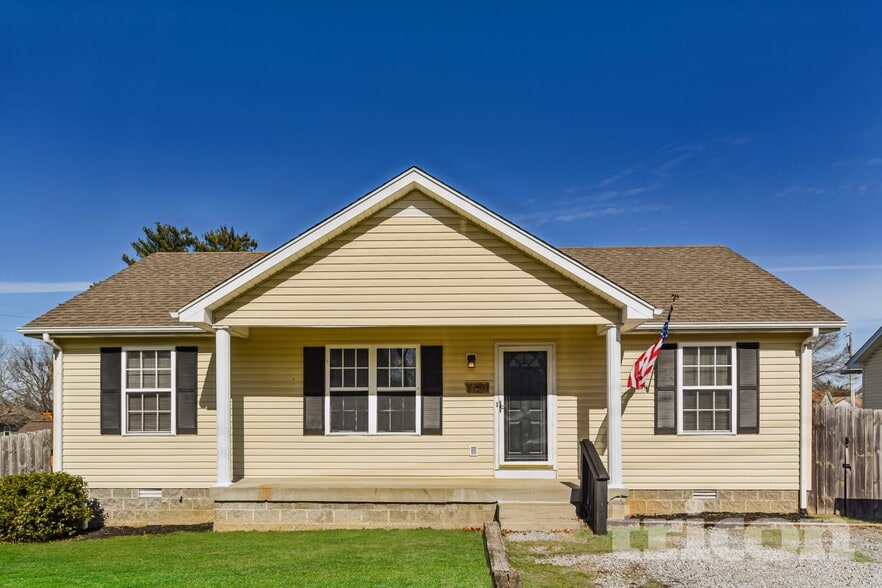 Building Photo - 1150 E 17th Ave