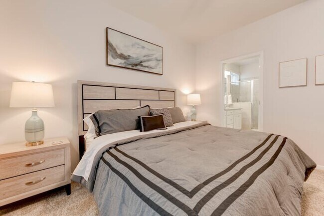 Building Photo - 3703 McCleland Crk Trl