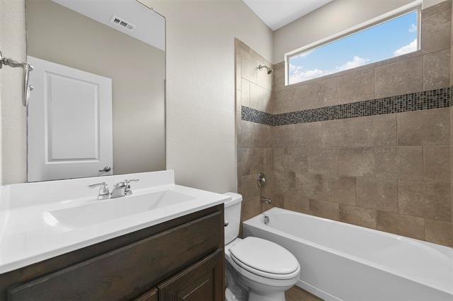 Building Photo - 3318 Camden Creek Dr