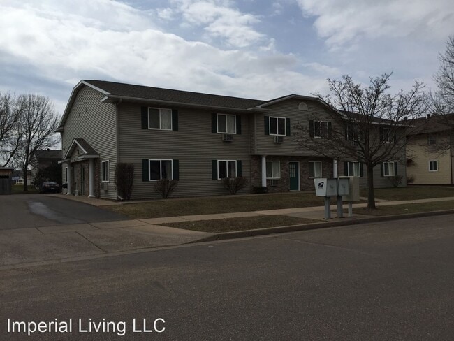 Building Photo - 1051 Imperial Cir