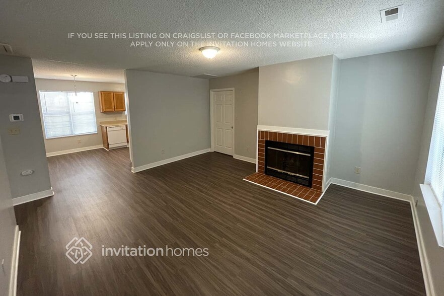 Building Photo - 1409 Ridgewood Dr