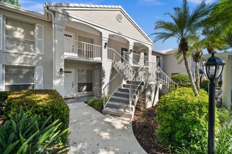 Building Photo - 864 Gulf Pavillion Dr
