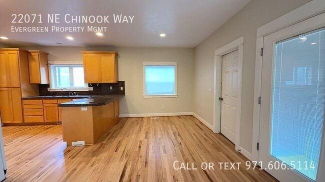 Building Photo - 22071 NE Chinook Way