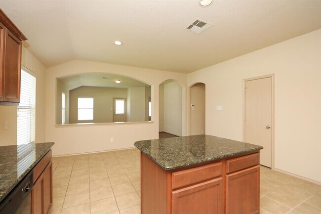 Building Photo - 20427 Shiloh Mist Ln