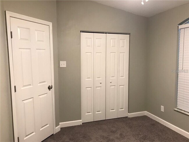 Building Photo - 1211 Dew Bloom Rd