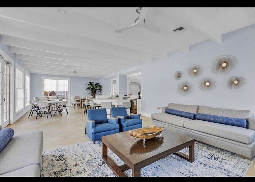 Building Photo - 3594 S Ocean Blvd