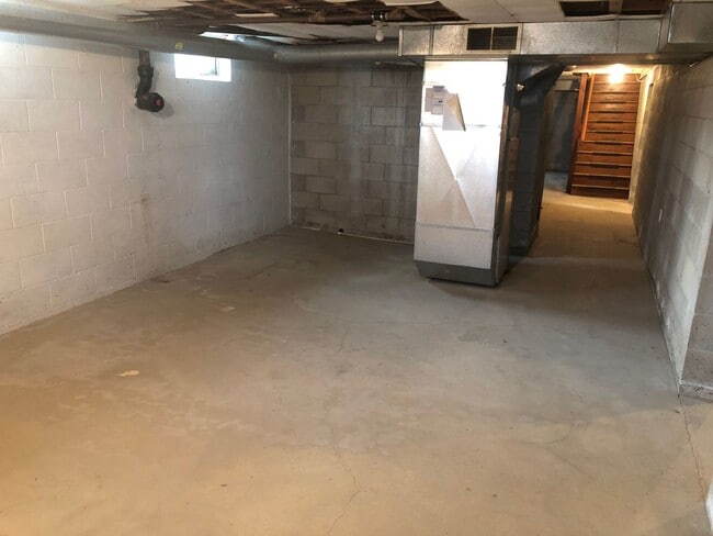 Building Photo - 7820 E Mt Hope Hwy