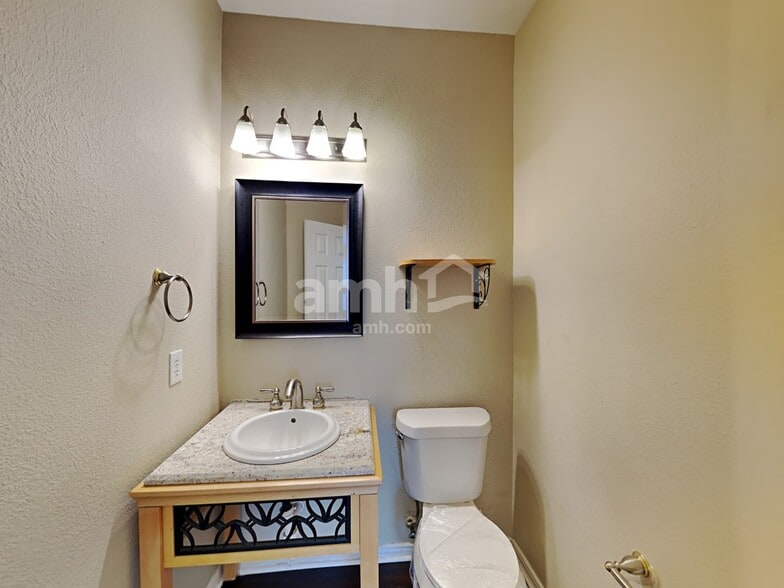 Building Photo - 11737 Latania Ln