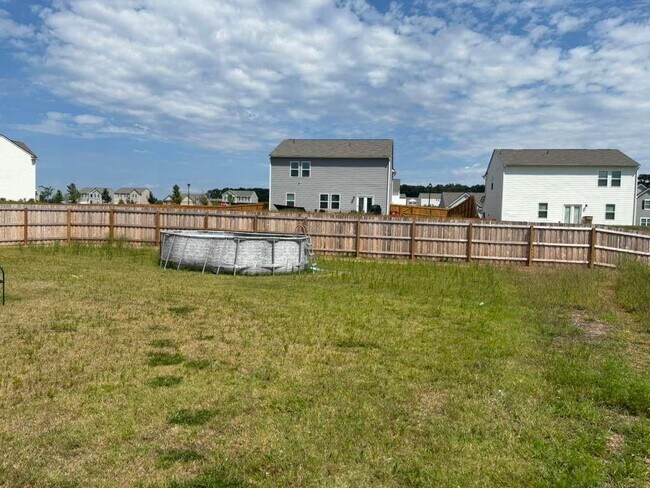 Building Photo - 254 Corinth Dr