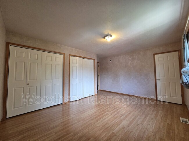 Building Photo - 111 N Pondera Ave