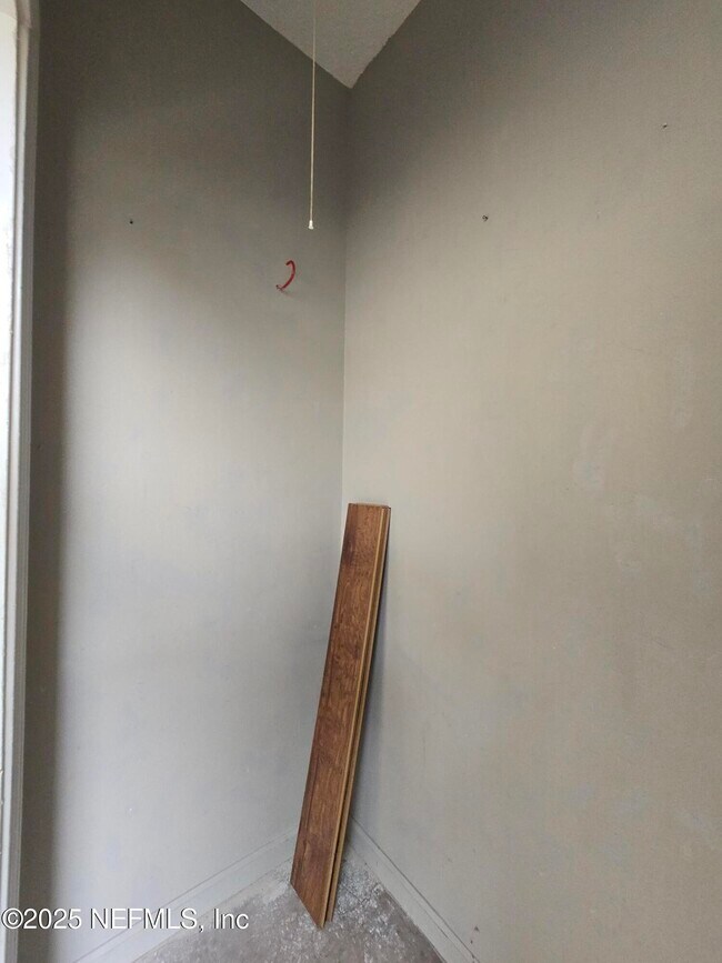 Building Photo - 575 Oakleaf Plantation Pkwy