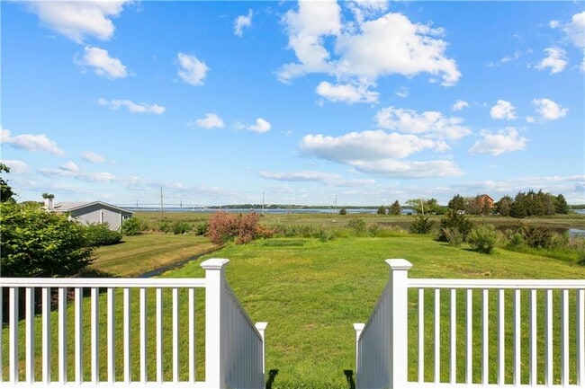 Building Photo - 1042 Anthony Rd