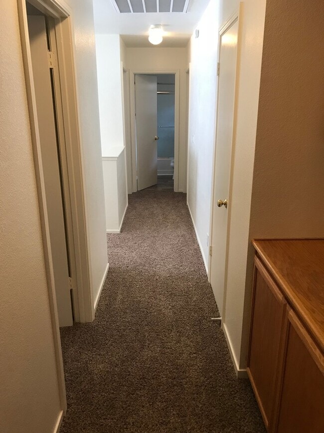 Building Photo - East Roseville - Aviana Gated Community - ...