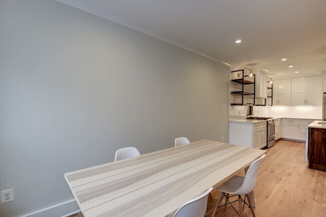 Building Photo - 4107 New Hampshire Ave NW