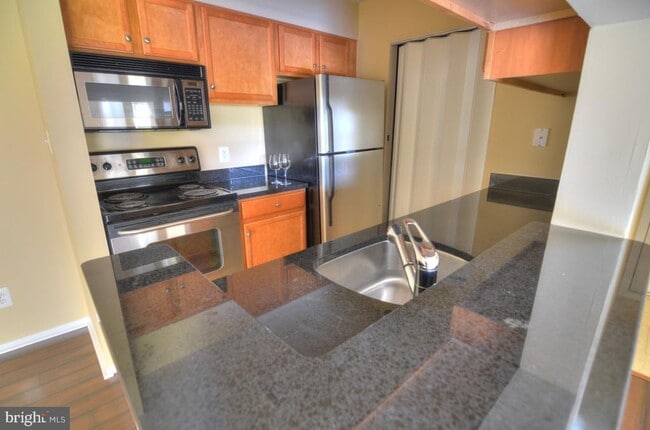 Building Photo - 1793 Jonathan Way