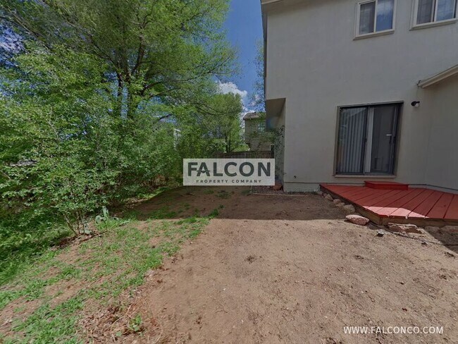 Building Photo - 5949 Wisteria Dr