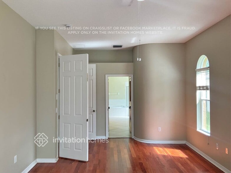 Building Photo - 18104 Latimer Ln