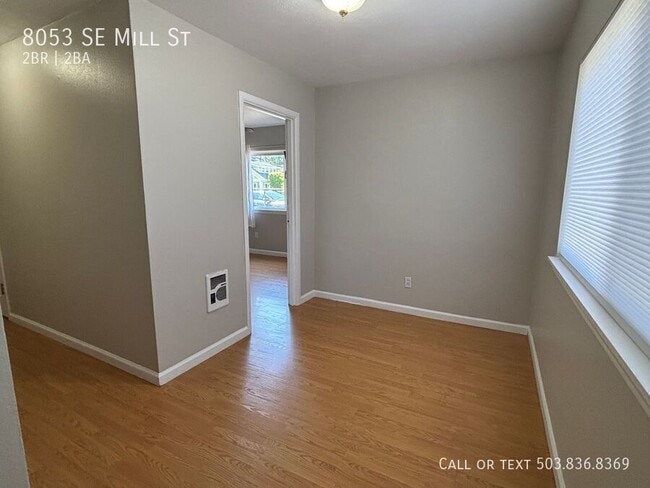 Building Photo - 8053 SE Mill St