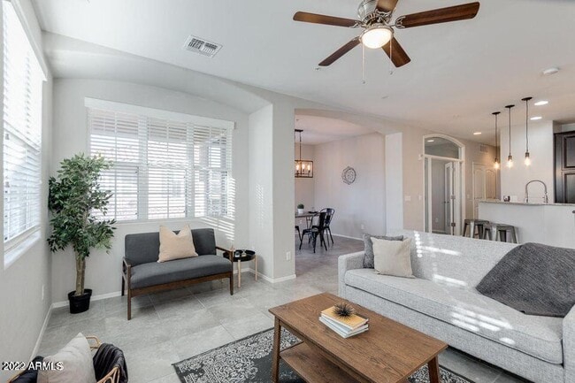 Building Photo - 4763 E Red Oak Ln