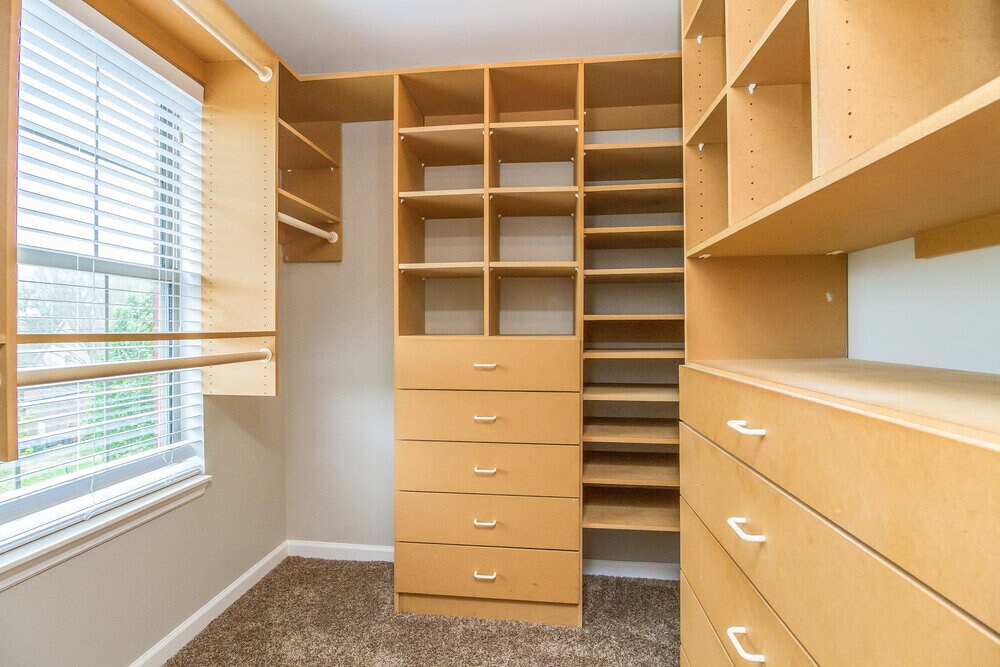 Building Photo - 6536 Broken Bow Dr