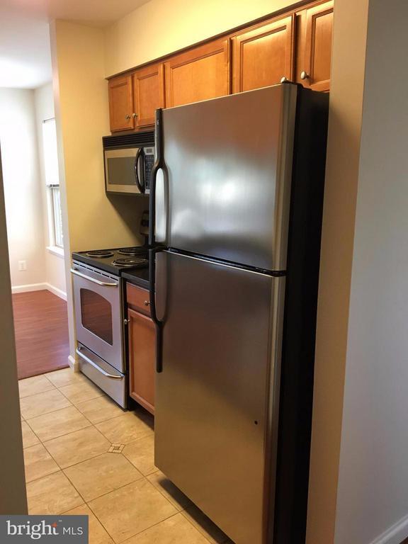 Building Photo - 1710 Abercromby Ct