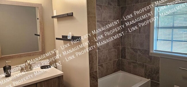 Building Photo - COMING SOON!  RENT TO OWN!  Renovated 3 Be...