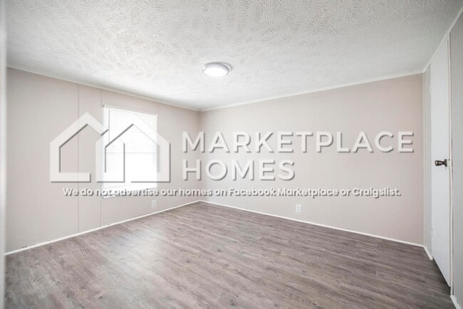 Building Photo - 55 Misty Ln