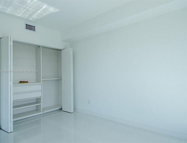 Building Photo - 4250 Biscayne Blvd
