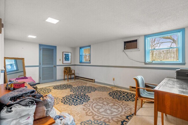 Building Photo - 3 Bedroom / 2.5 Bath Home ? Johnson City, TN