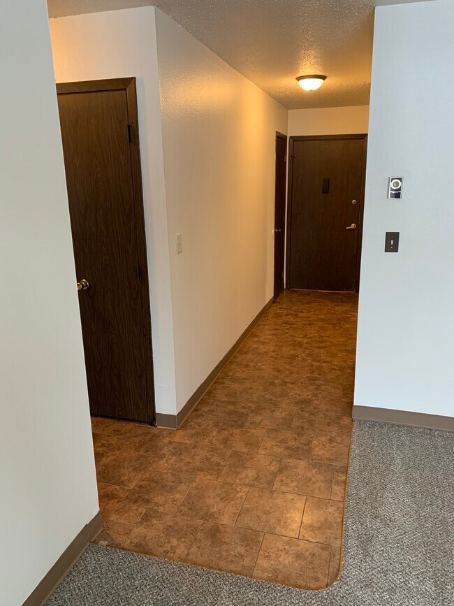 Building Photo - 3013 10th St N