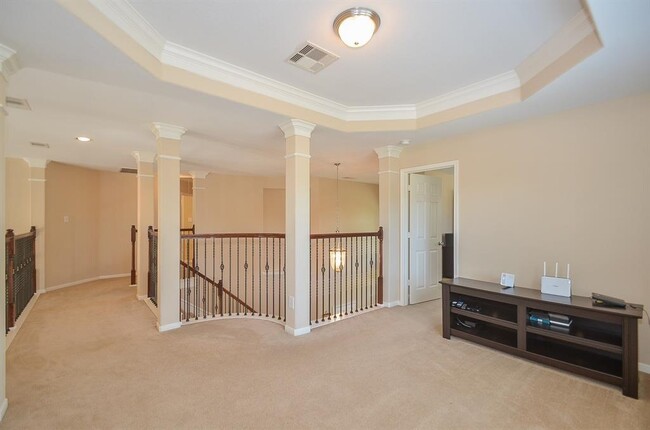 Building Photo - 6134 Vadini Shores Ln