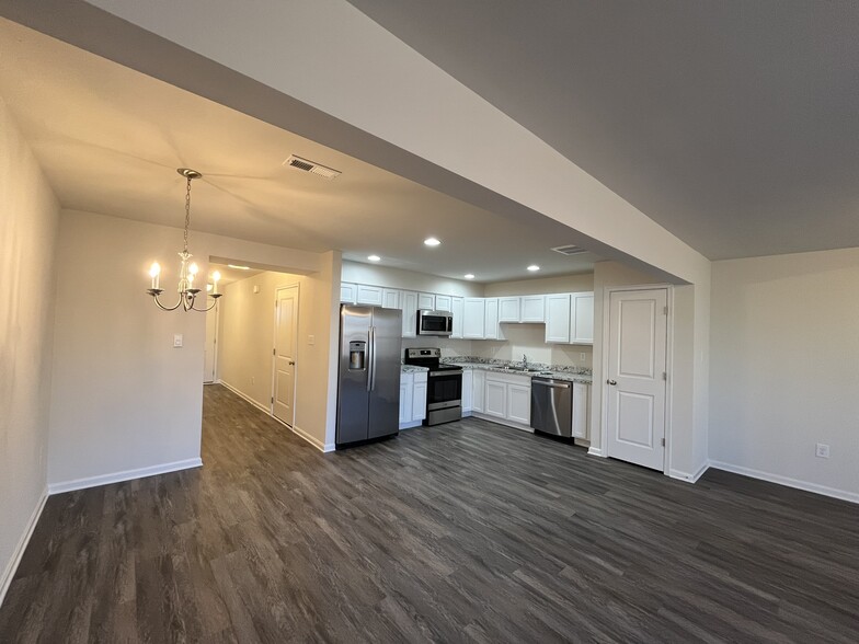 Kitchen/Lvg Rm phase 2 - Goldfinch Meadows