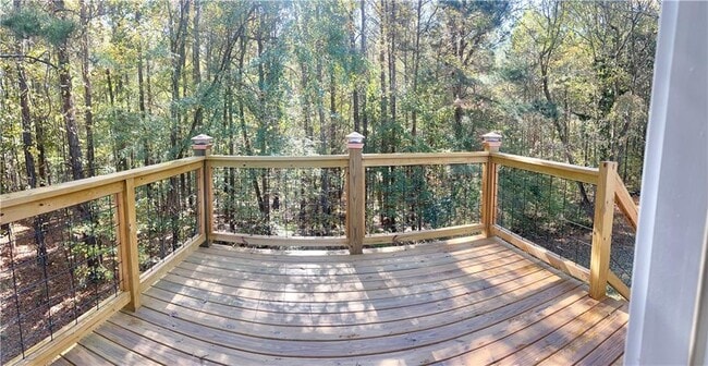 Building Photo - 4594 Meadows Rd SW