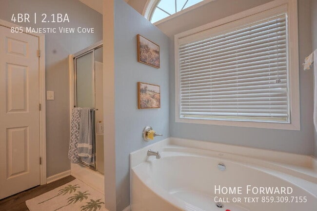 Building Photo - 805 Majestic View Cove