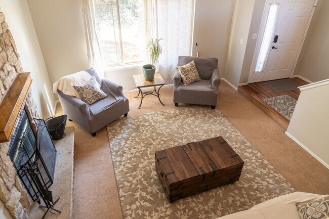 Building Photo - Fully Furnished 4 Bedroom Home Near Quail Lake!!!! MUST SEE!