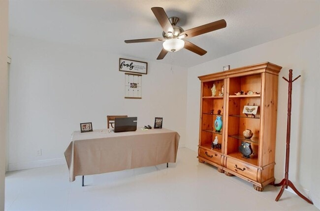 Building Photo - 65 Centennial Ct